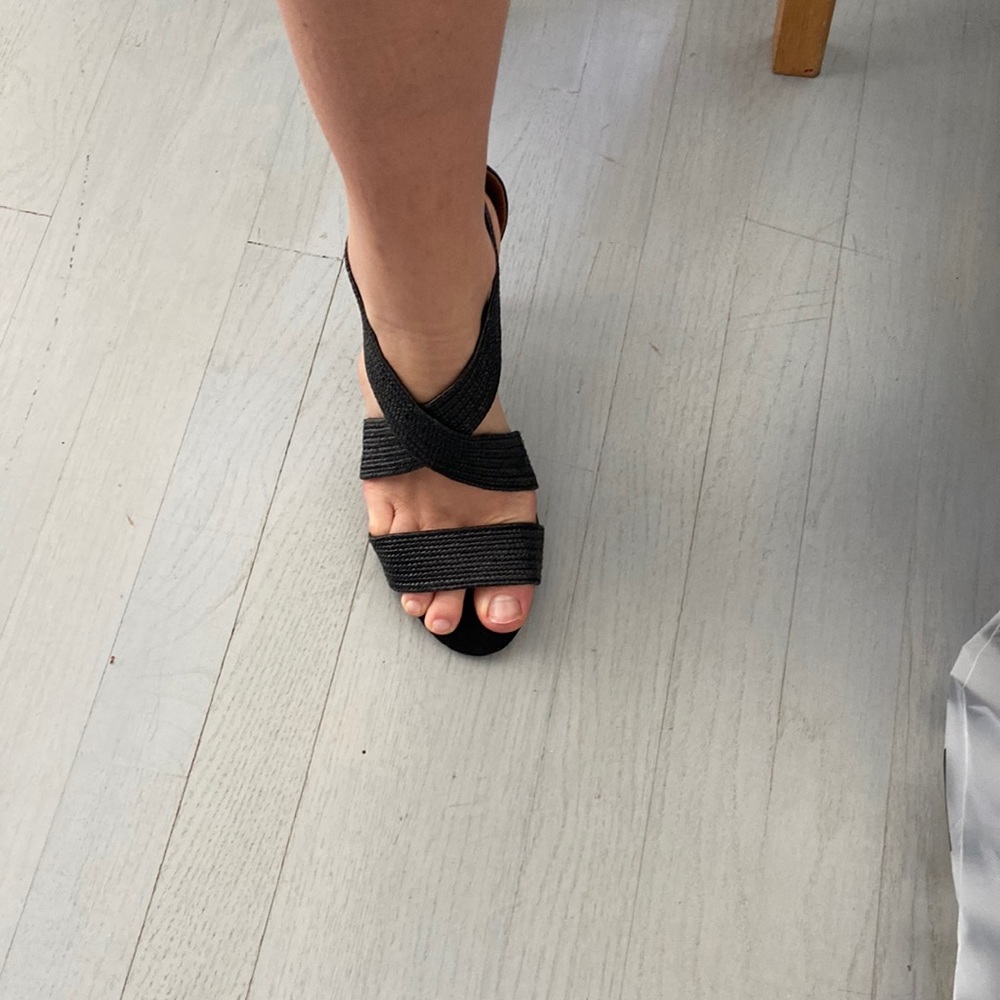 Sandal heels